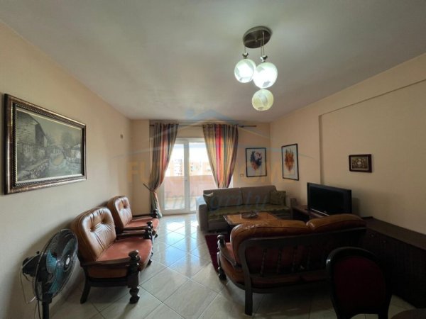 Tirane, jepet me qera apartament 1+1 Kati 6, 96 m² 450 € (Siri Kodra)