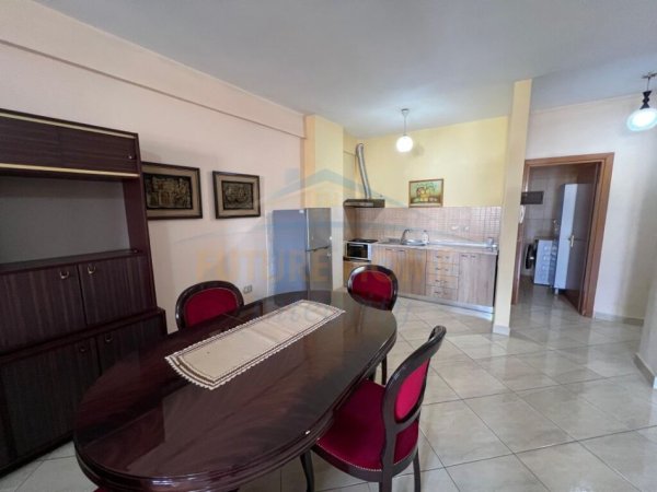 Tirane, jepet me qera apartament 1+1 Kati 6, 96 m² 450 € (Siri Kodra)