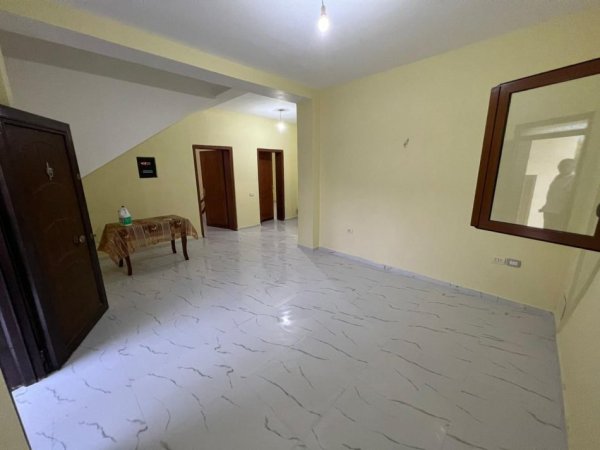 Tirane, jepet me qera apartament 2 Katshe Kati 1, 230 m² 1.500 € (Ali Demi)