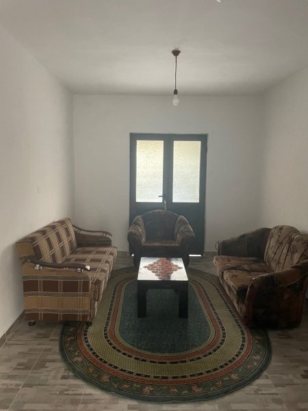 Tirane, jepet me qera apartament 1+1 Kati 0, 65 m² 300 € (Don Bosko)