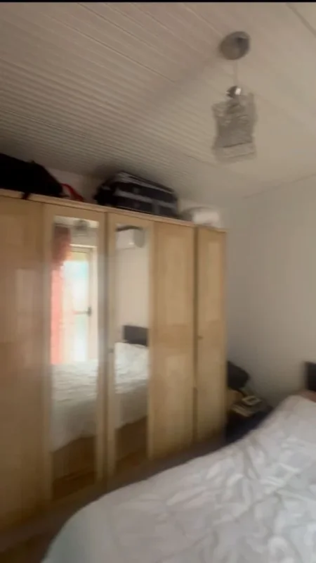 Tirane, jepet me qera apartament 1+1+Ballkon Kati 1, 60 m² 400 € (Vasil shanto , te shtepia e ofertave)