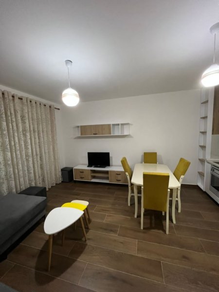 Tirane, jepet me qera apartament 1+1+Aneks+Ballkon Kati 5, 65 m² 550 € (Astir)