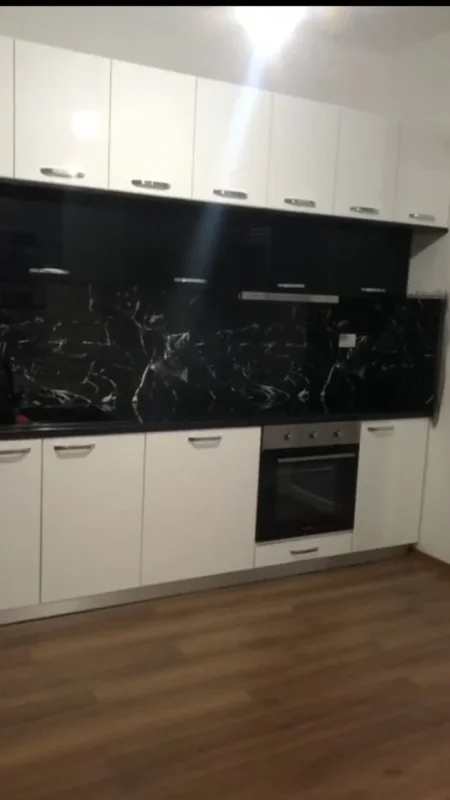 Tirane, jepet me qera apartament 2+1 Kati 4, 68 m² 500 € (Don Bosko, Viva market)