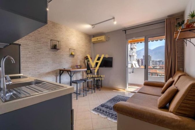 Tirane, jepet me qera apartament 2+1+Ballkon Kati 6, 90 m² 700 € (DON BOSKO)