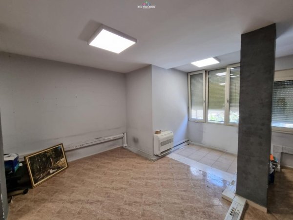 Tirane, jepet me qera zyre Kati 2, 500 € (pazari i ri)