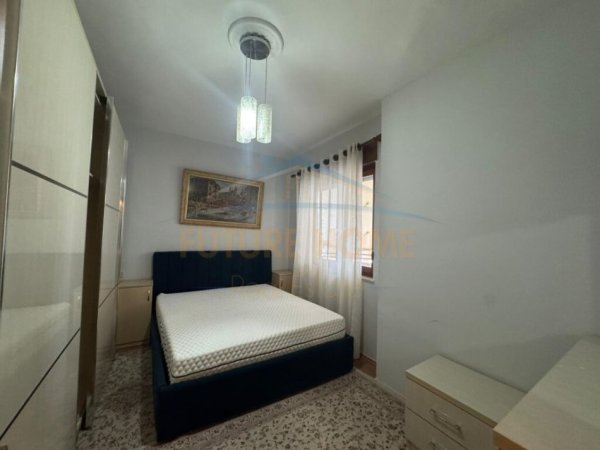 Tirane, jepet me qera apartament 1+1+Ballkon Kati 16, 53 m² 650 € (9 Kateshet)