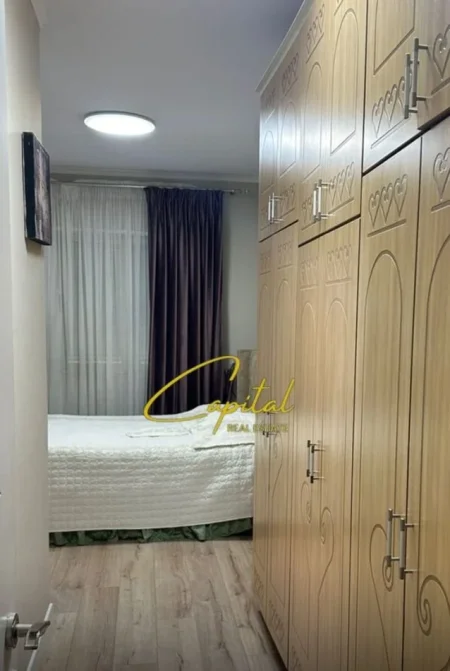 Tirane, jepet me qera apartament 3+1 Kati 2, 110 m² 900 € (KOPSHTI ZOOLOGJIK)