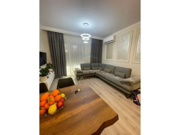 Tirane, shitet apartament 2+1 Kati 1, 89 m² 155.000 € (Porcelan)
