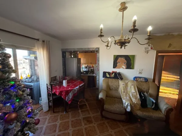 Tirane, shitet apartament 2+1+Ballkon Kati 5, 84 m² 145.000 € (SIRI KODRA)