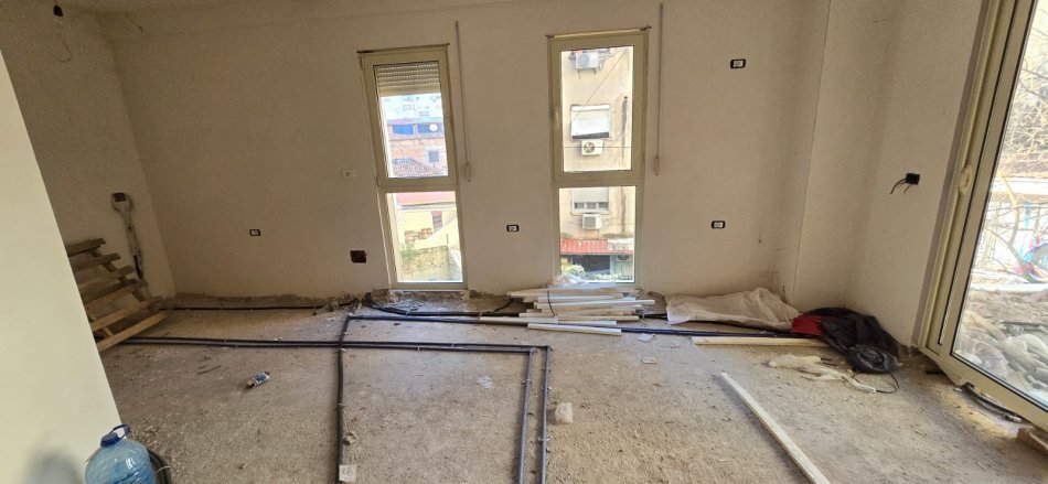 Tirane, shitet apartament 2+1+Ballkon Kati 2, 91 m² 179.000 € (Haxhi Hysen Dalliu)