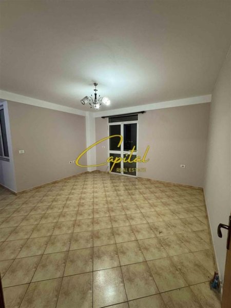 Tirane, jepet me qera apartament 3+1 Kati 6, 110 m² 350 € (DON BOSKO)