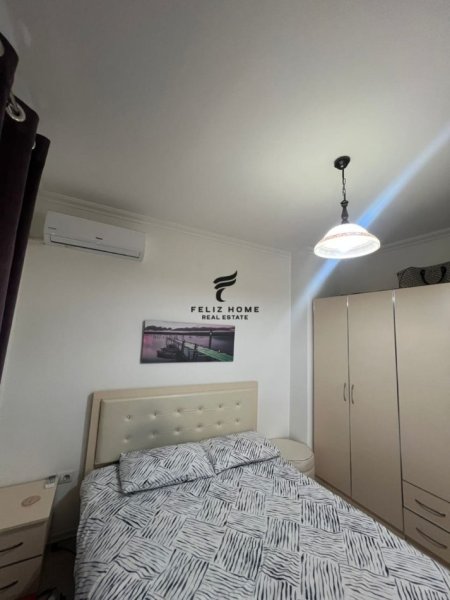 Tirane, jepet me qera apartament 1+1 Kati 6, 78 m² 600 € (PAZARI I RI)