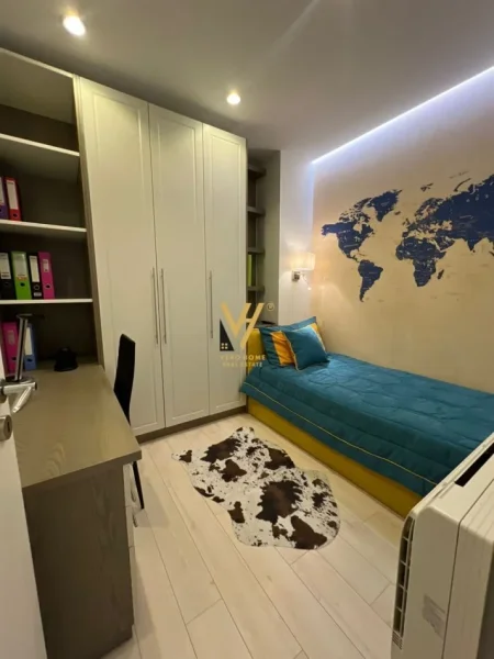 Tirane, jepet me qera apartament 2+1+Ballkon Kati 19, 95 m² 1.500 € (STADIUMI AIR ALBANIA)