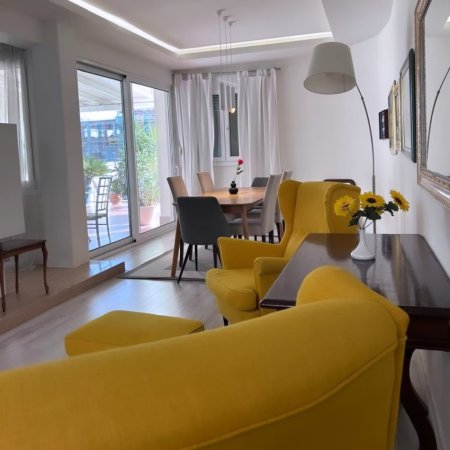 Tirane, shitet apartament 2+1 , 197 m² 590.000 € (Blloku)
