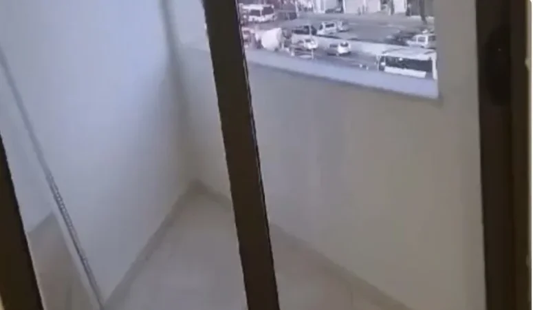 Tirane, jepet me qera apartament 2+1+Ballkon Kati 3, 118 m² 48.000 € (Ruga Teodor Keko Kashar, Shqiperia)