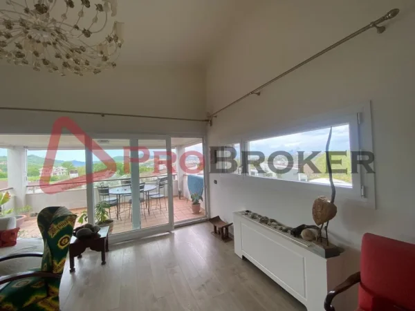 Tirane, shitet Vile 4+1+Aneks+Ballkon Kati 1, 470 m² 650.000 € (Long Hills Residence)