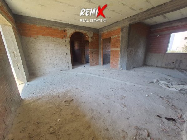 Durres, shitet Vile 2 Katshe Kati 2, 300 m² 110.000 € 