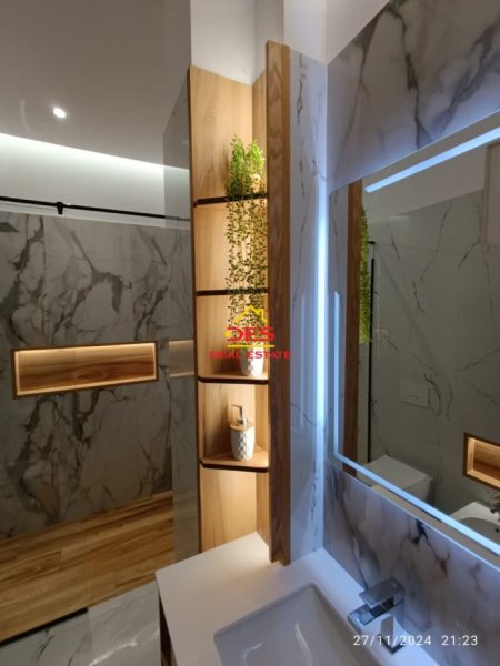 Vlore, shitet apartament 1+1+Ballkon Kati 1, 64 m² 125.000 € (Rruga Fejzo Mema)