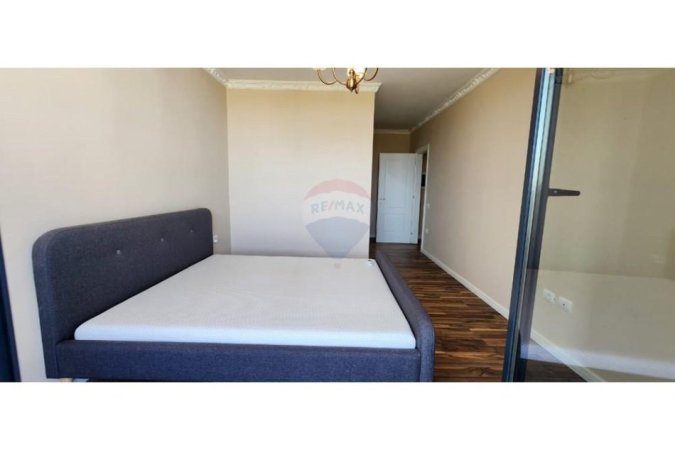 Tirane, shitet apartament 2+1+Ballkon Kati 2, 124 m² 275.000 € 