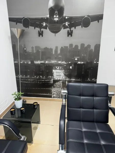 Shitet i gjithe mobilimi dhe pajisjet e zyrës!!!