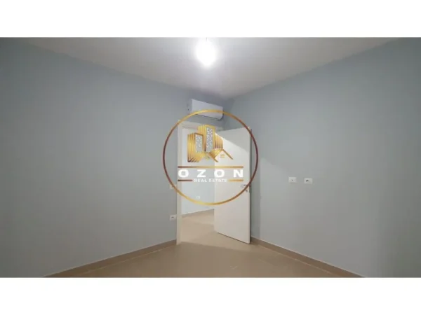 Apartament 1+1 me qira për biznes tek 21 Dhjetori!