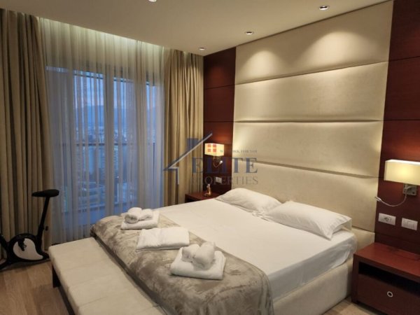 Tirane, jepet me qera apartament 2+1 Kati 19, 95 m² 1.500 € (Residenca Ambasador 3)
