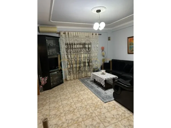 Tirane, shitet apartament 2+1+Ballkon Kati 5, 95 m² 143.000 € (Don Bosko, Tirana, Albania)