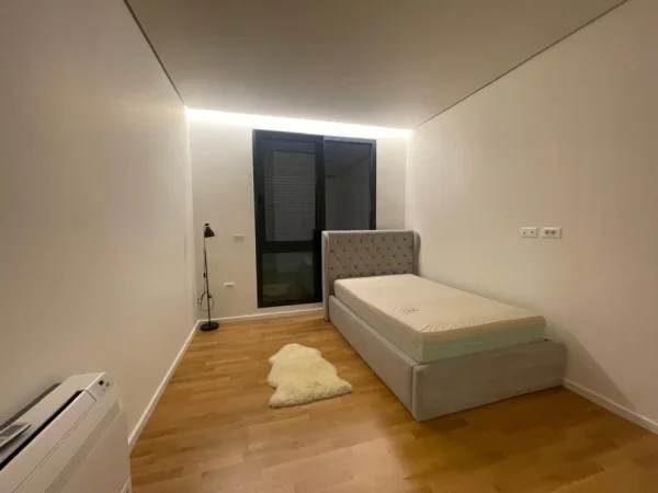 Tirane, shitet apartament 3+1+Ballkon Kati 3, 148 m² 415.884 € (TEG)