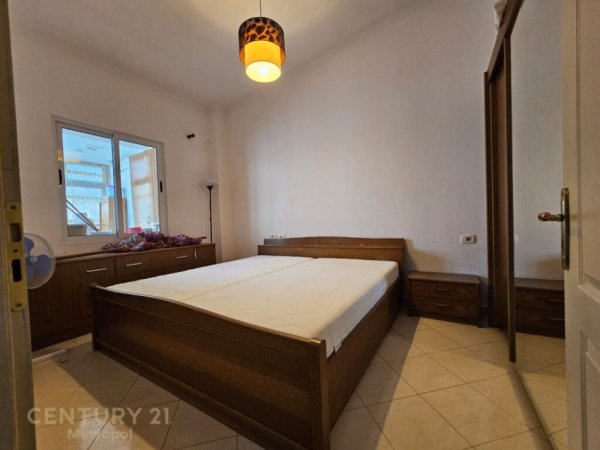 Tirane, jepet me qera apartament 1+1 Kati 6, 70 m² 350 € (Fresk)