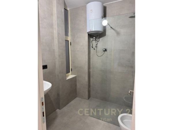 Tirane, jepet me qera apartament 2+1 Kati 6, 90 m² 700 € (Don bosco)