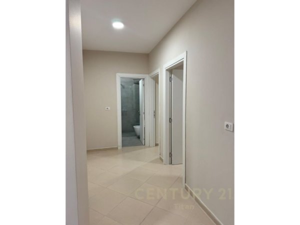 Tirane, jepet me qera apartament 2+1 Kati 6, 90 m² 700 € (Don bosco)