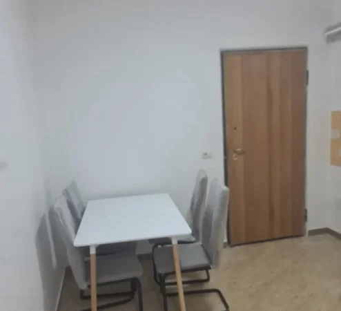 Tirane, jepet me qera apartament 1+1+Ballkon Kati 2, 60 m² 400 € (Astir rruga joklin persi)