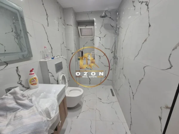 Tirane, shitet ambjent biznesi Kati 1, 32 m² 150.000 € (21 Dhjetori)