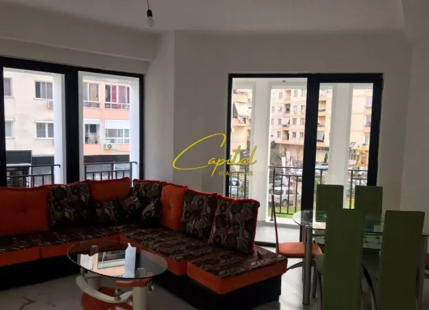 Tirane, jepet me qera apartament 2+1 Kati 1, 110 m² 500 € (ASTIR)