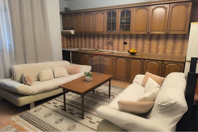 Tirane, shitet apartament 2+1 Kati 3, 78 m² 110.000 € 