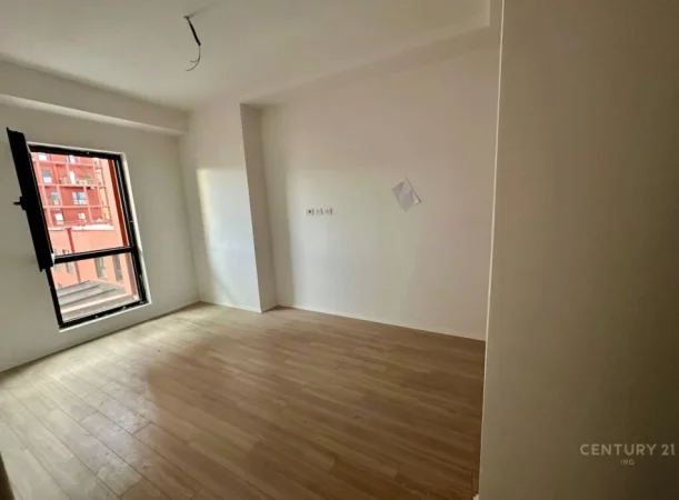 Tirane, shitet apartament 2+1 Kati 4, 113 m² 270.000 € (Rruga e Kavajës)