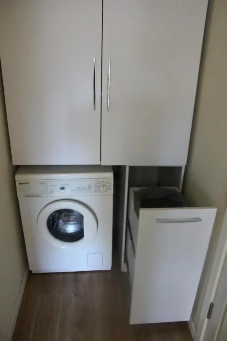 Tirane, jepet me qera apartament 2+1 Kati 3, 70 m² 600 € (Rruga e Barrikadave)