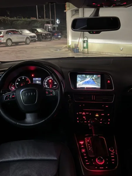 Tirane, shes SUV | Fuoristrad | Xhip Audi Q5 Nafte, e bardhë automatik 162.001 km