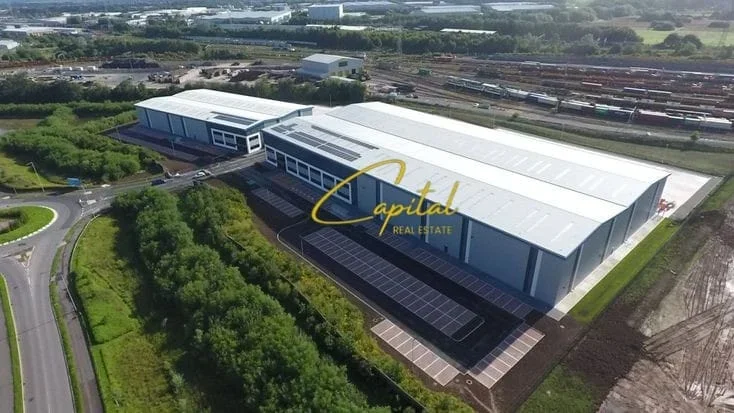 Tirane, jepet me qera magazine Kati 0, 1.200 m² 7.500 € (KASHAR)