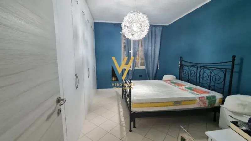 Tirane, apartament 2+1+Ballkon Kati 3, 100 m² (KOPSHTI ZOOLOGJIK)