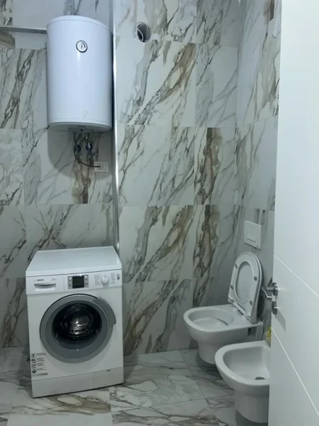 Tirane, jepet me qera apartament 2+1 Kati 1, 110 m² 500 € (Astir,Kompleksi Urban Gate)