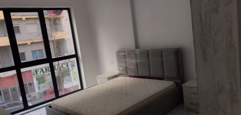 Tirane, jepet me qera apartament 2+1+Ballkon Kati 2, 110 m² 500 € (, Astir prapa Casa Italia tek ndertimet e reja)