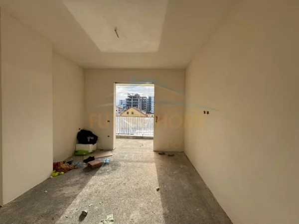 Tirane, shitet apartament 2+1 , 116 m² 100.550 € (KAMEZ)