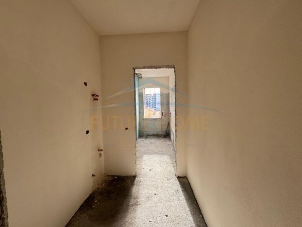 Tirane, shitet apartament 2+1 , 116 m² 100.550 € (KAMEZ)