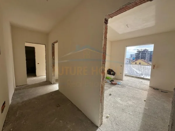 Tirane, shitet apartament 2+1 , 116 m² 100.550 € (KAMEZ)