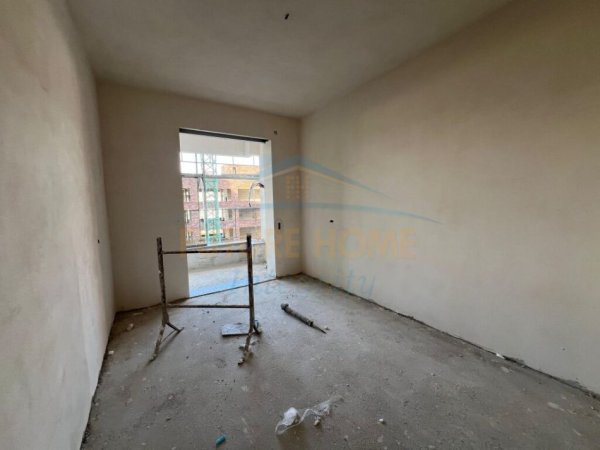 Tirane, shitet apartament 2+1 Kati 3, 108 m² 157.615 € (Kamez)