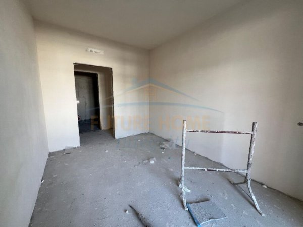 Tirane, shitet apartament 2+1 Kati 3, 108 m² 157.615 € (Kamez)