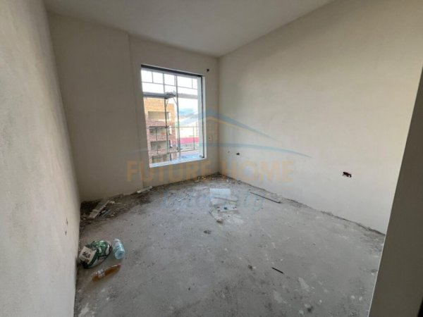 Tirane, shitet apartament 2+1 Kati 3, 108 m² 157.615 € (Kamez)