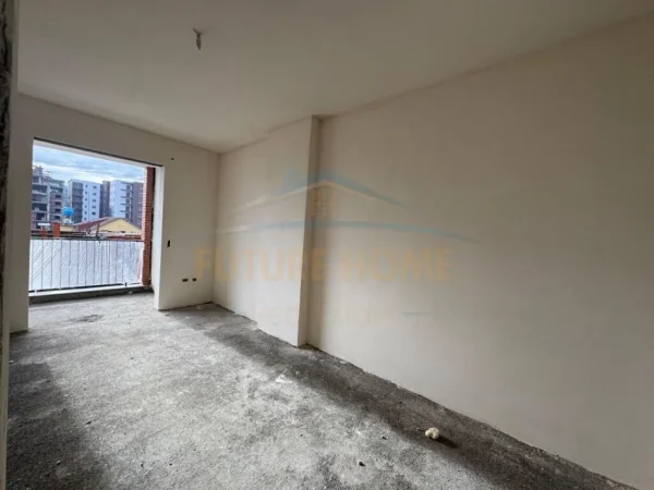 Tirane, shitet apartament 2+1 Kati 7, 122 m² 106.400 € (KAMEZ)