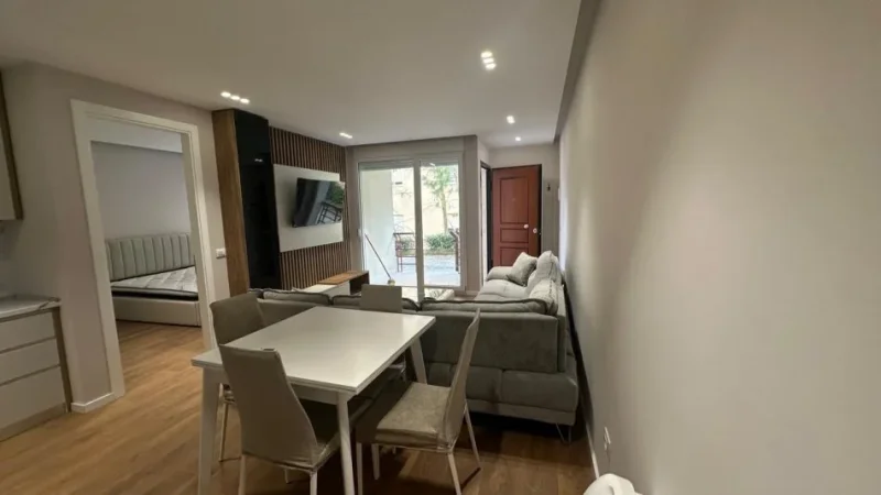 Tirane, jap me qera apartament Kati 1, 70 m² 600 € (Liqeni i Thate)